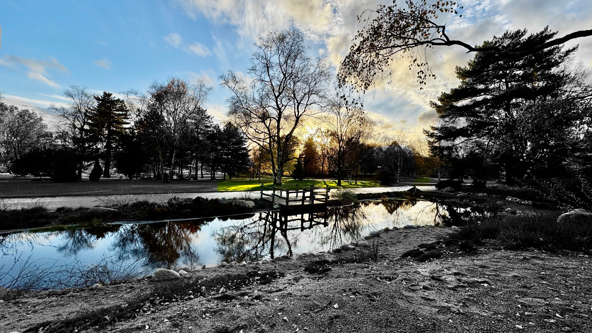 Colorkey mit Spiegelung – November